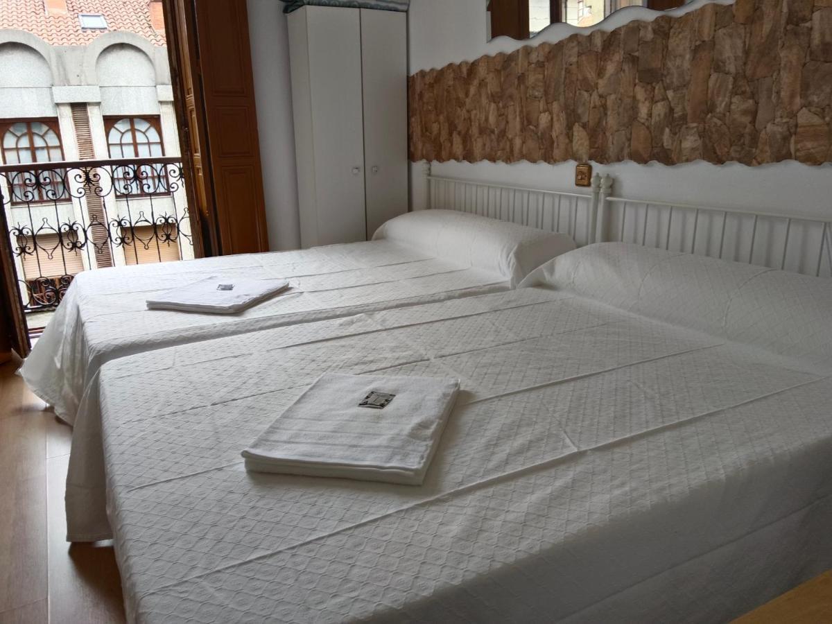 Guest house Avilesina *